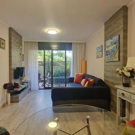 Bonito Go2lloret Λορέτ Ντε Μαρ